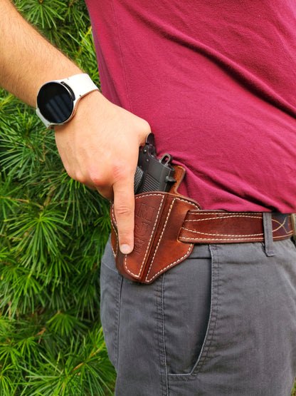 Leather Gun Holster: Colt MK4